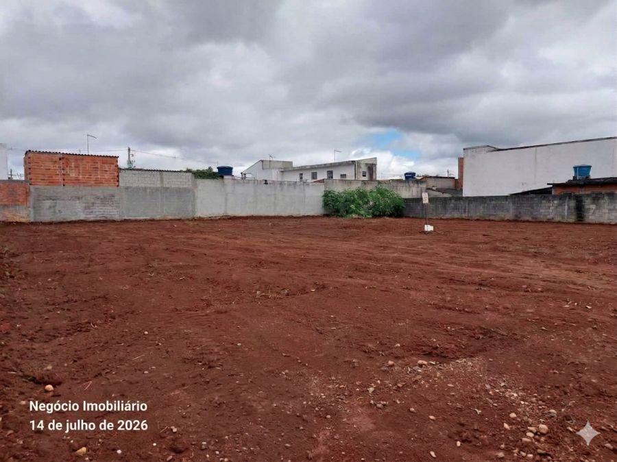 Terreno - Venda - Jardim Layr - Mogi das Cruzes - SP